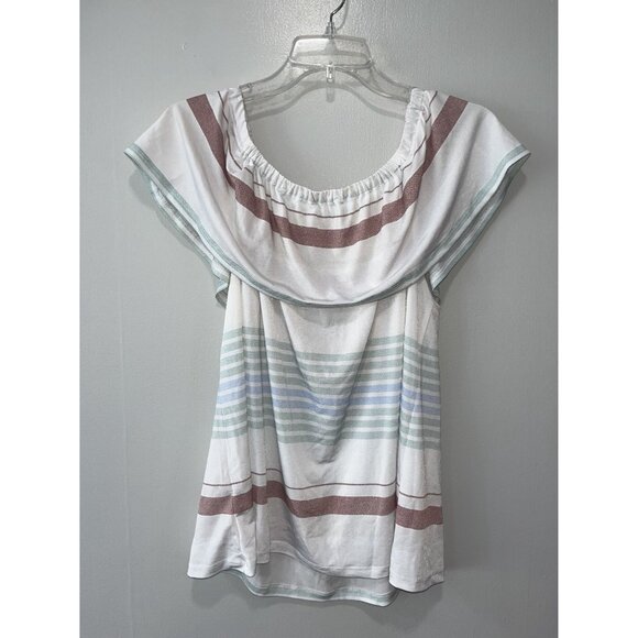 Maurices Women's Top, Medium, White, Blue & Red Accents - Picture 2 of 8